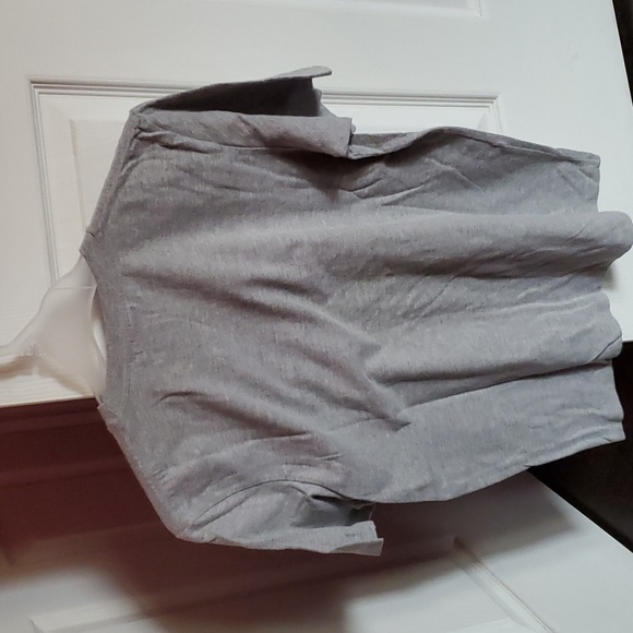 Abercrombie T-Shirt - Picture 3 of 3